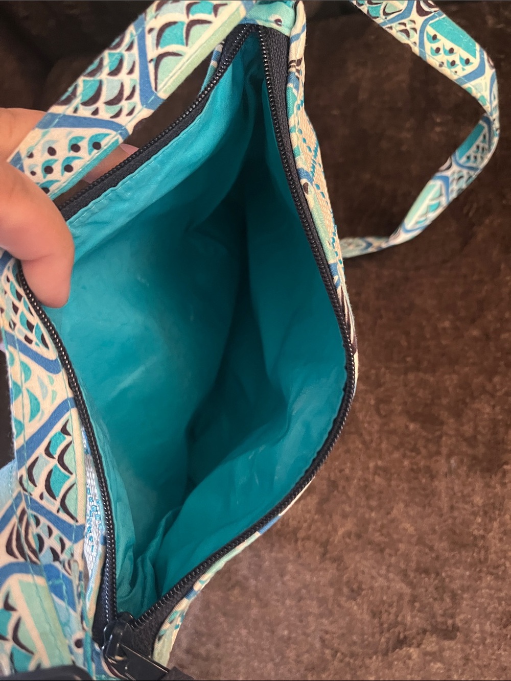 Vera Bradley Teal and Blue Fish Motif Crossbody Bag - Picture 3 of 5